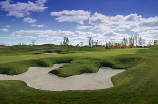 Golf course / Terrain de golf 